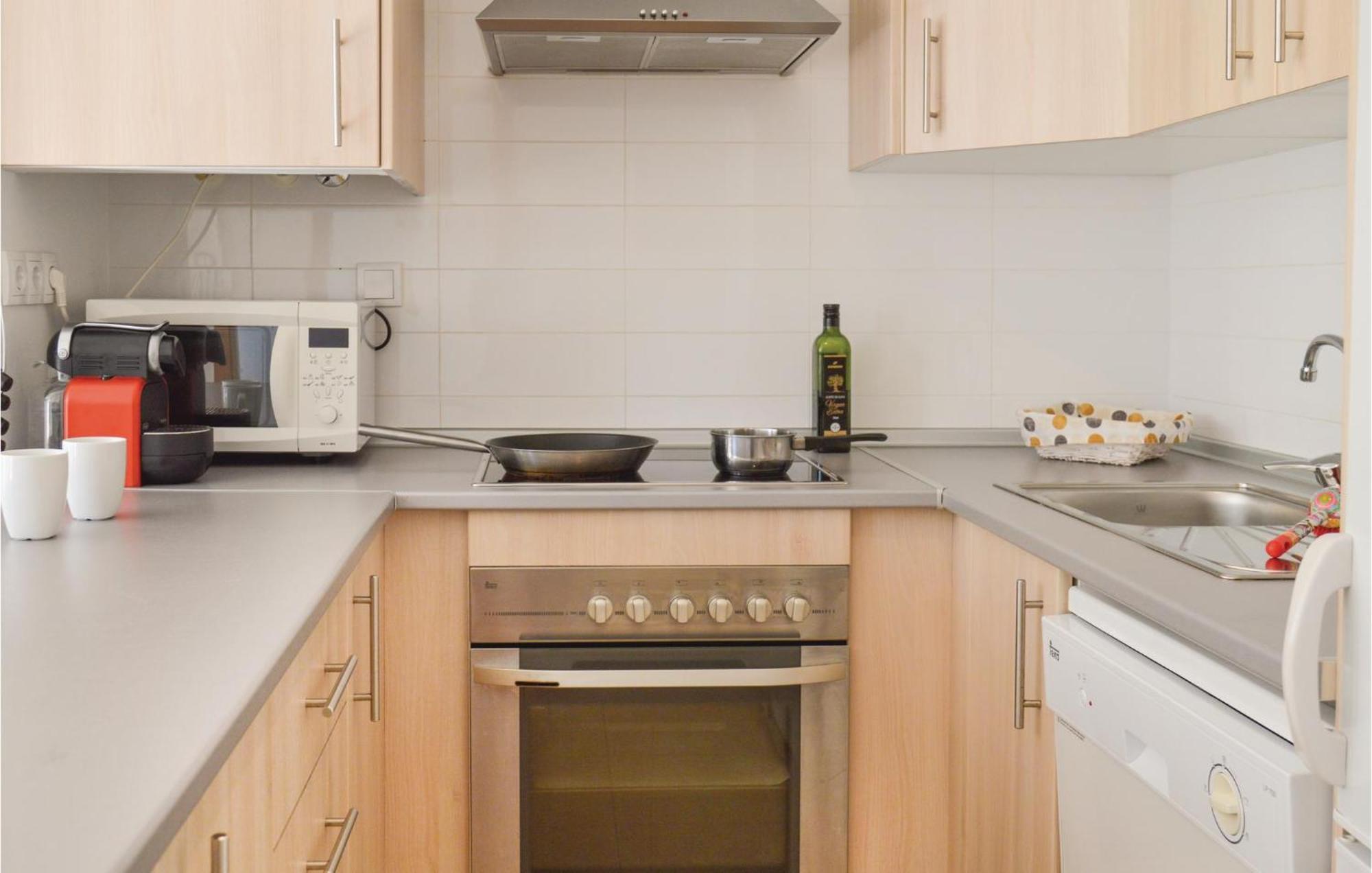 Pet Friendly Apartment In Alhama De Murcia El Romero Luaran gambar