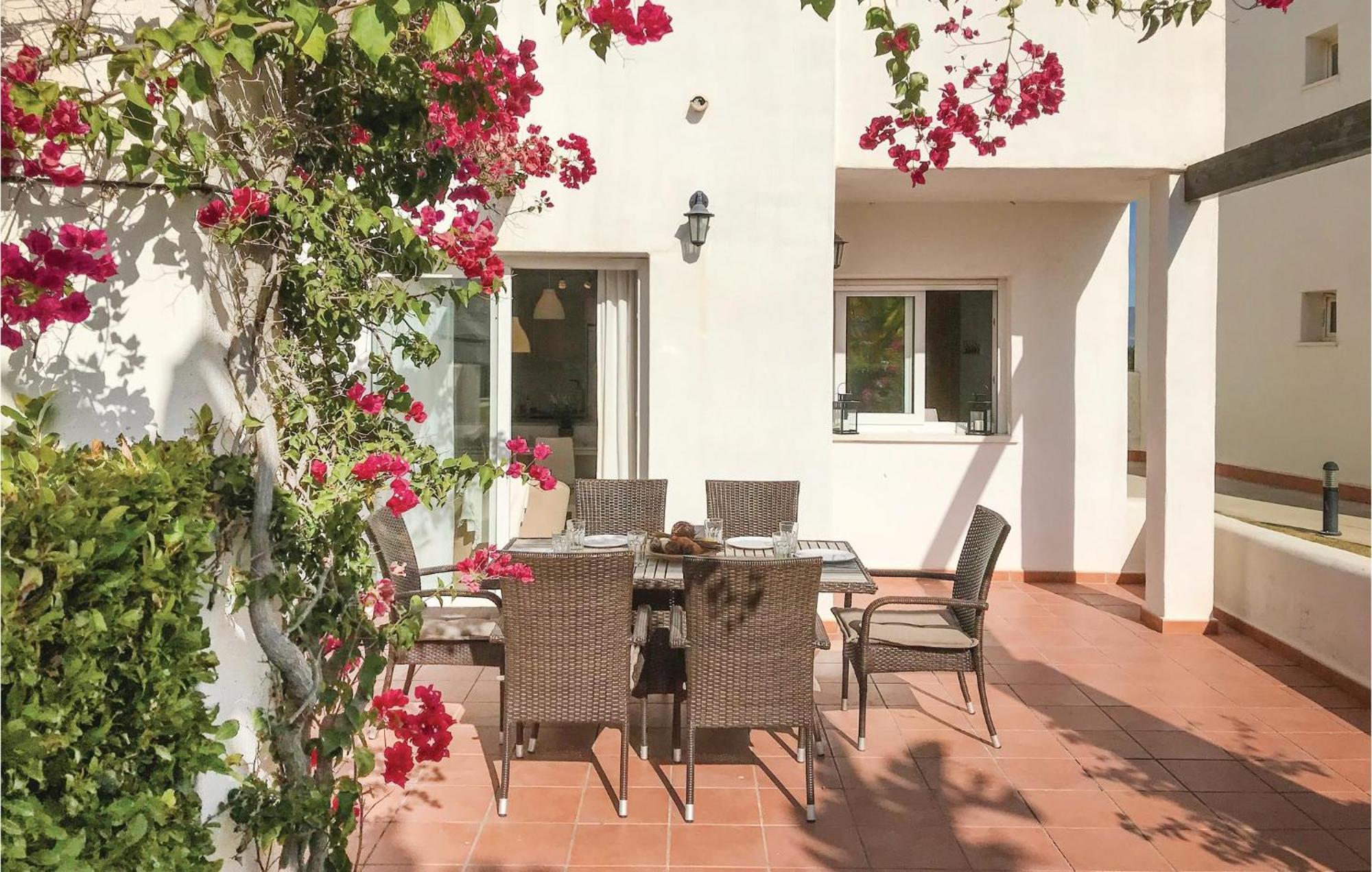 Pet Friendly Apartment In Alhama De Murcia El Romero Luaran gambar